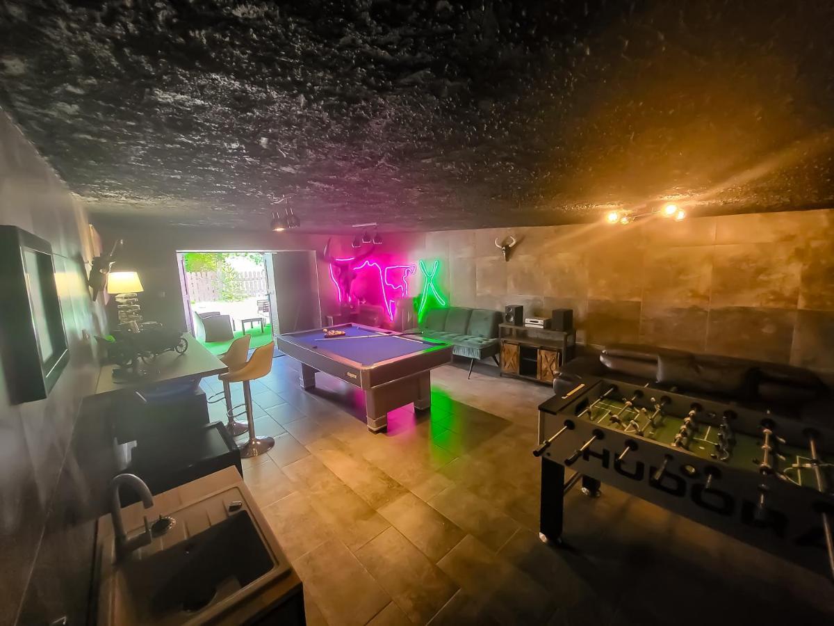 Holiday Home Vegas - House And Garten For Exclusive Use كوتيفو المظهر الخارجي الصورة